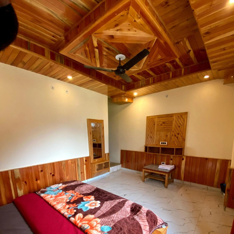 Dhi Ananta Homestay - Pure Veg