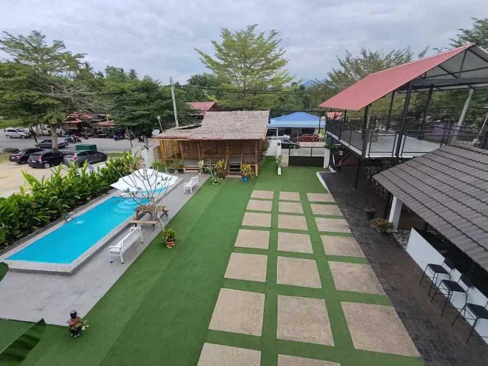 Aeden Villa Roomstay & Homestay