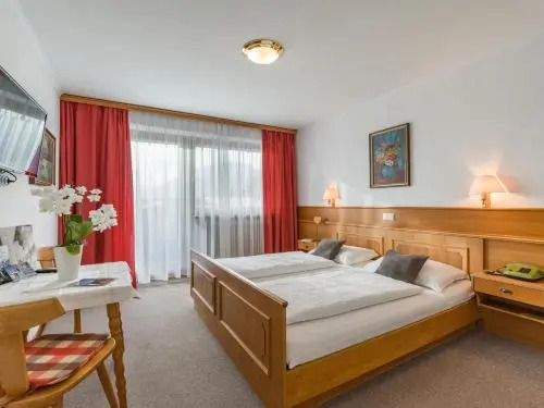 Hotel Baumgarten & Chalet Baumgarten