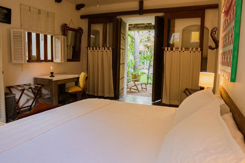 Room in Lodge - Hrc-6S Hotel room near the historic center with pool and breakfast