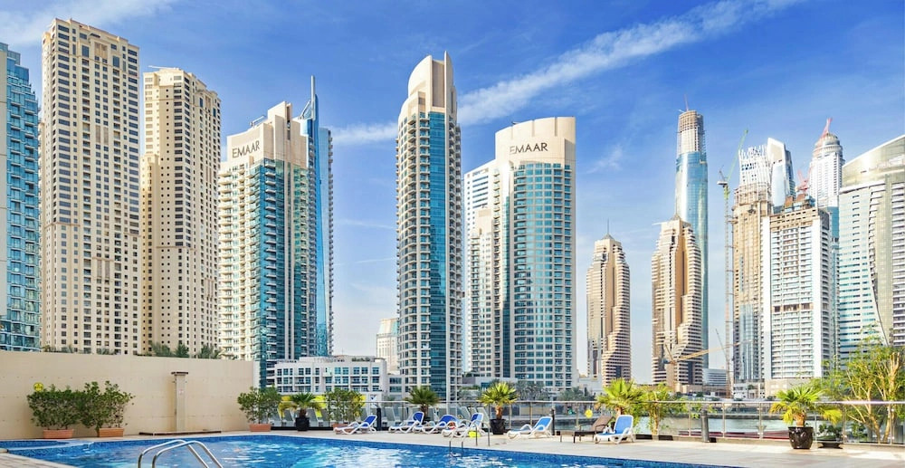 LUX The Marina View Suite 2