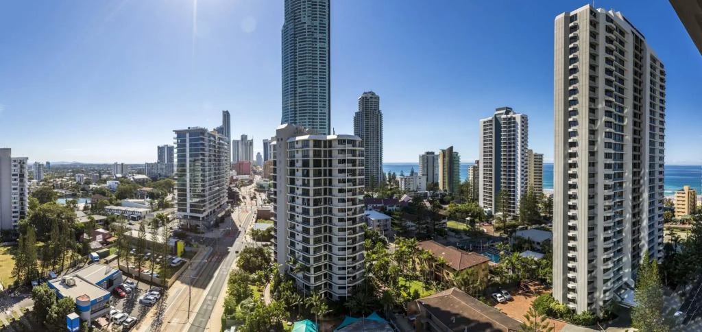 Artique Surfers Paradise - Official