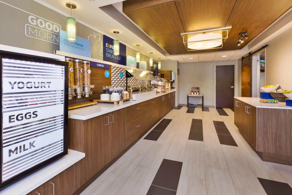 Holiday Inn Express - Waldorf by IHG