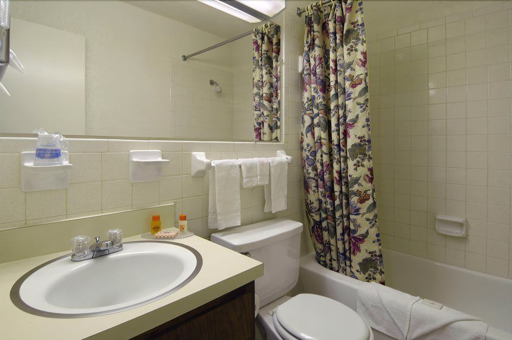 Tulsa Extended Stay Inn & Suites
