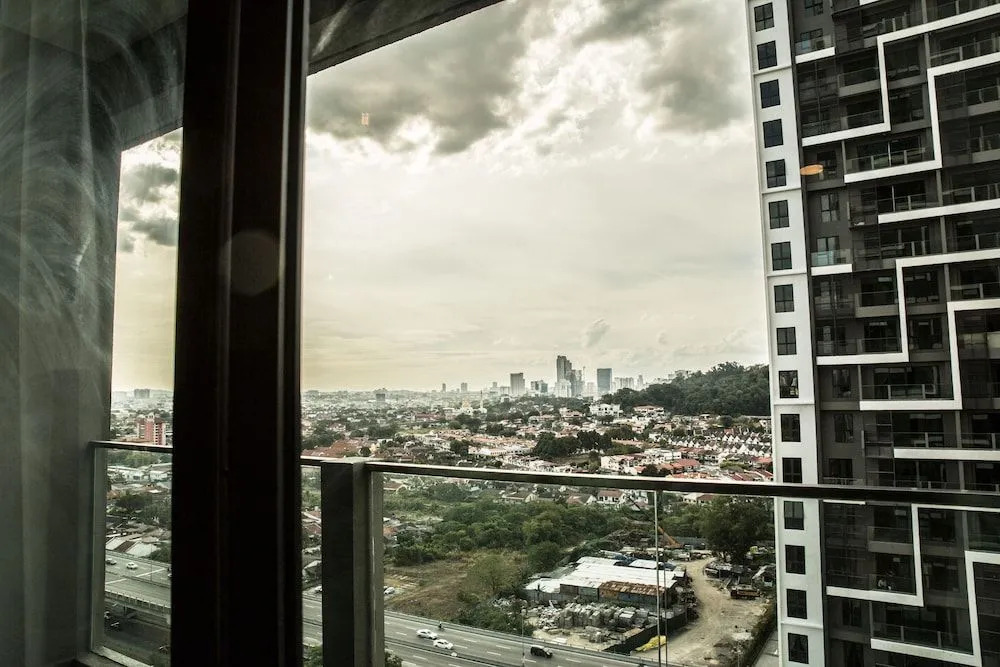 CitiZen Old Klang Road By Plush