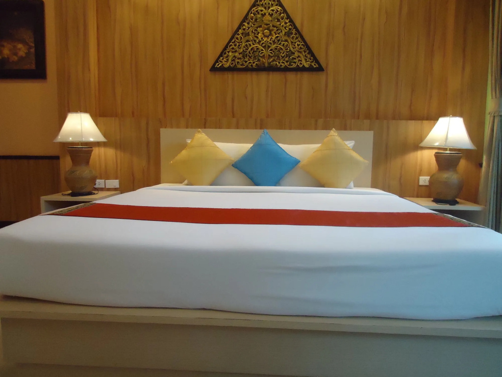 Coconut Beach Resort, Koh Chang