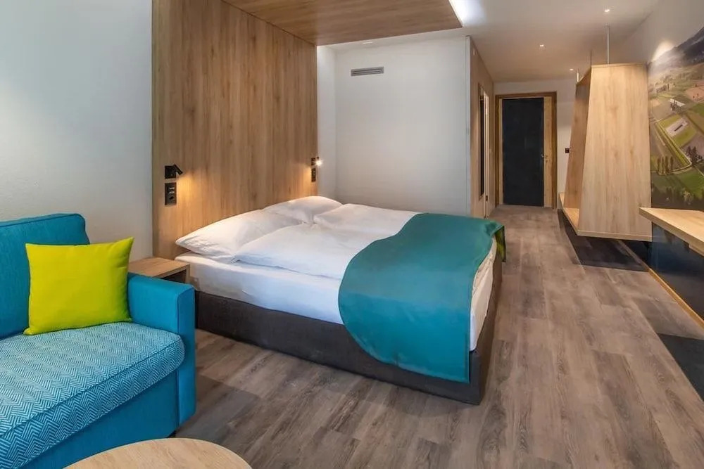 Hotel sleep&stay - Self Check-in