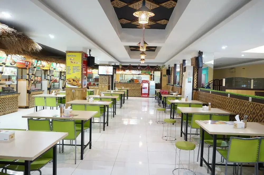 Zen Rooms Near Tunjungan Plaza