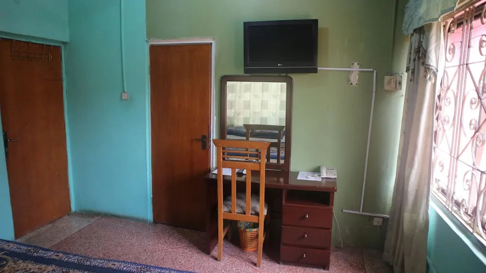 Kad Hotel