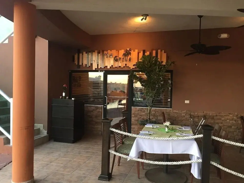 Las Palmas Resort At Sandy Beach: Condo Grande 603 2 Bedroom Condo by Redawning
