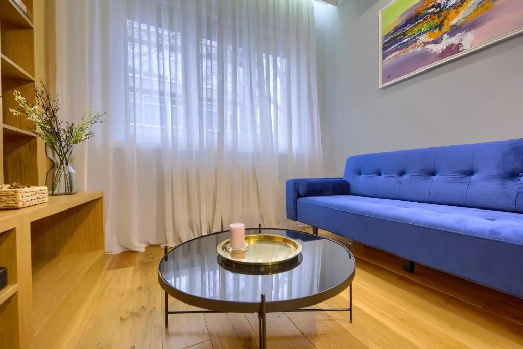 Premium Apartments Lovely 2BD Near the Parliament