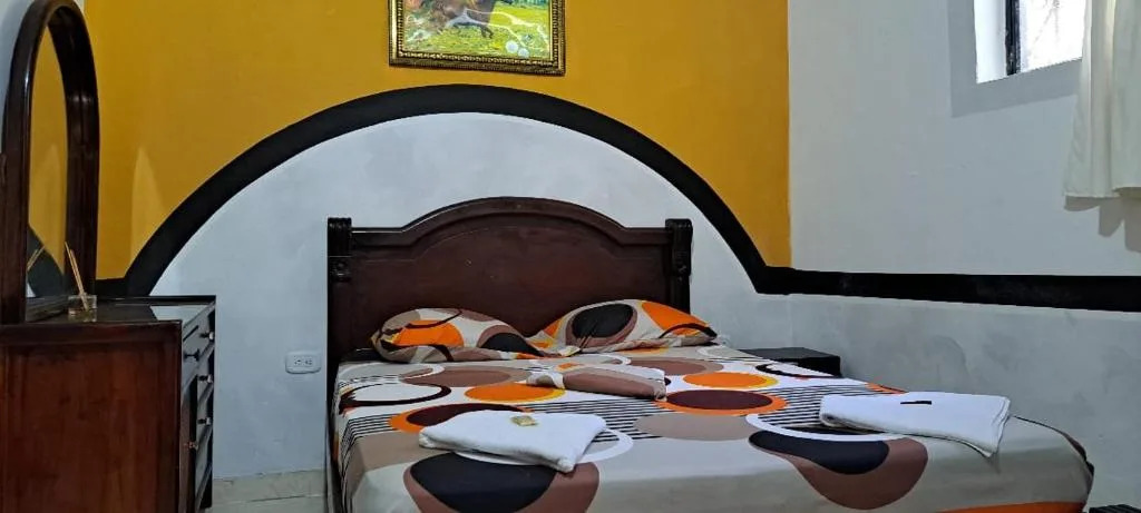 Hotel Plaza Confort Inn