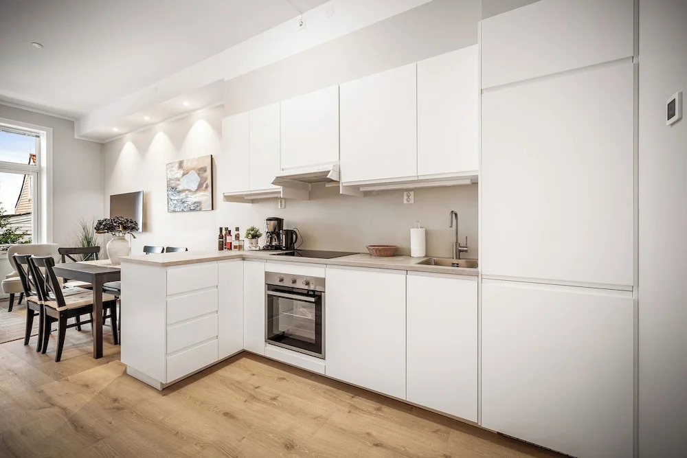 Corner Apartments