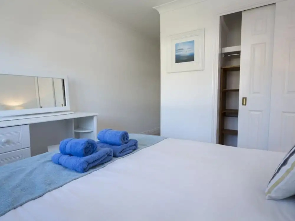 25 Burgh Island Causeway