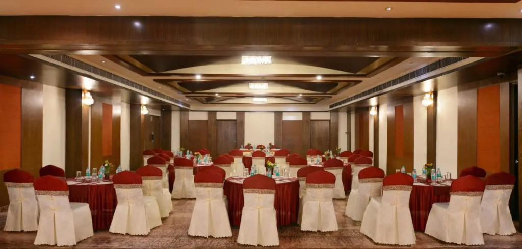 Keshav Clarks Inn Gadag