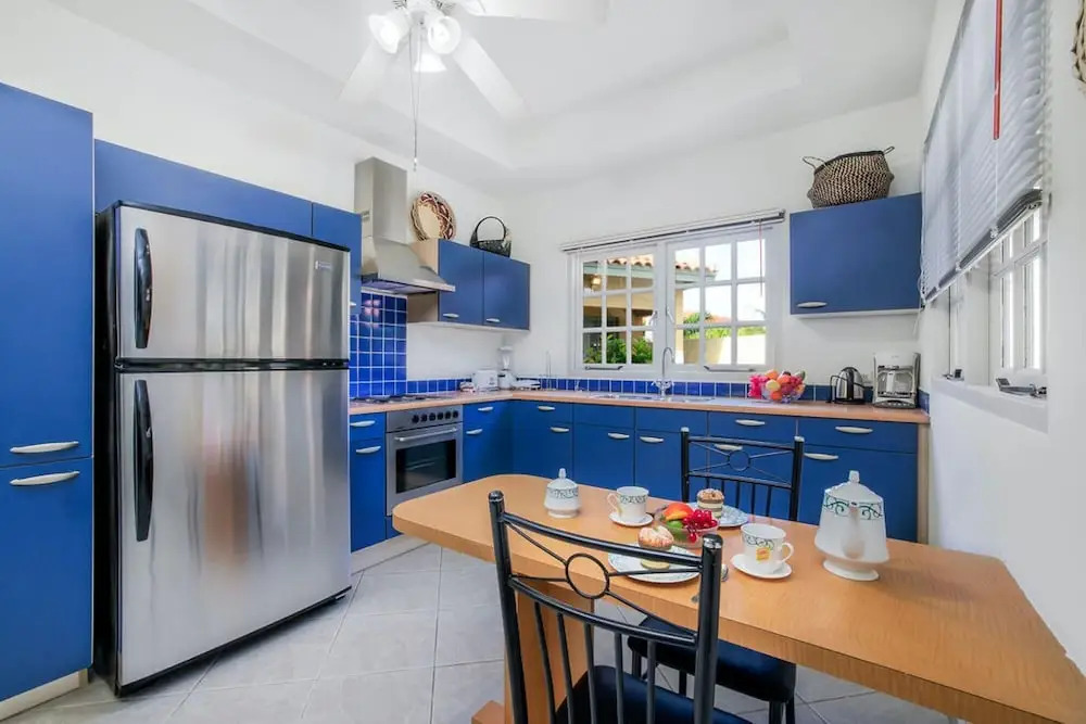 Tranquil 2BR 2BA in Gated Community Great Location