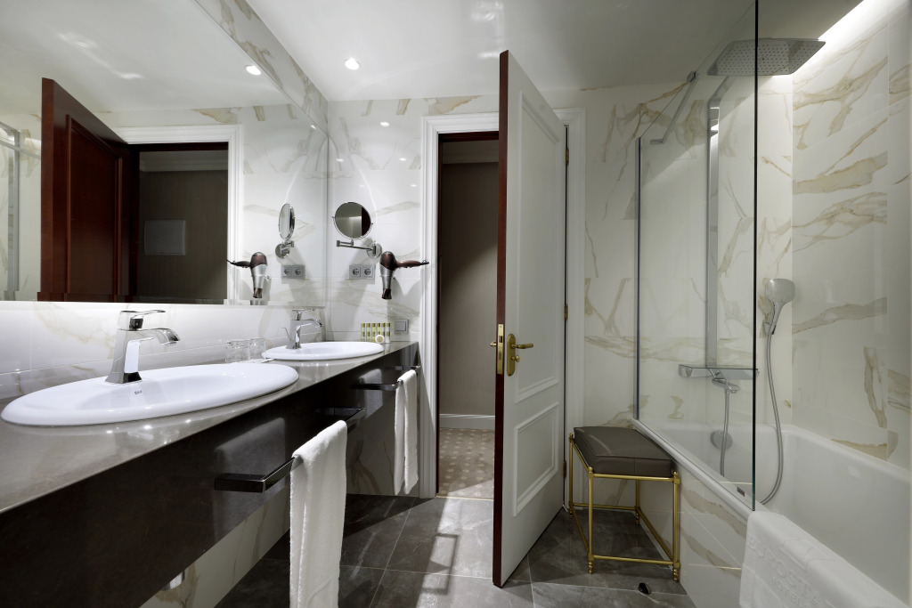 Eurostars Hotel Real