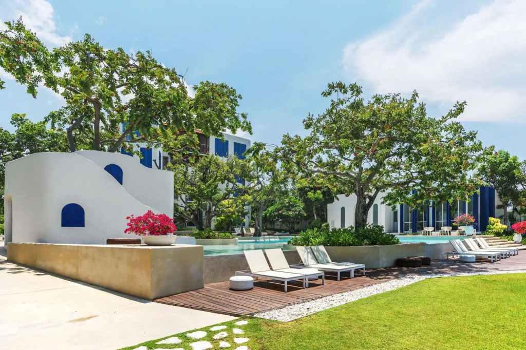 Chelona Hua Hin by Favstay