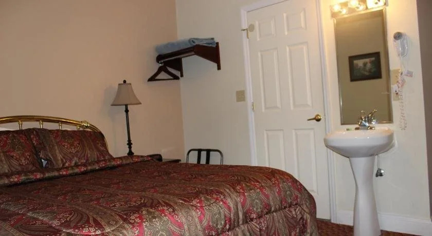Ruebel Hotel