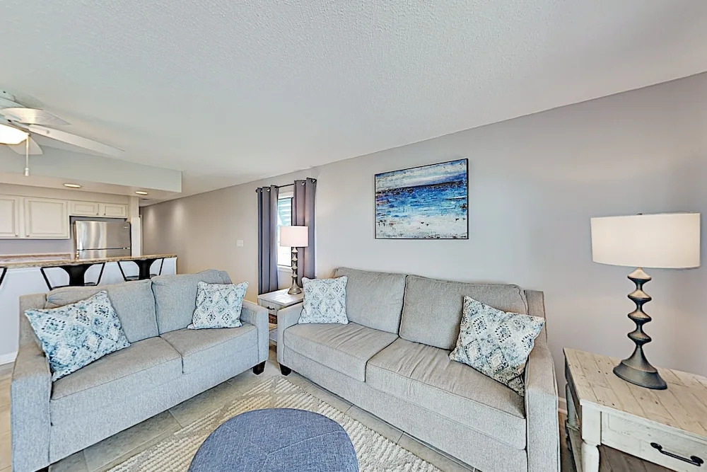 Shore103 3 Bedroom Condo