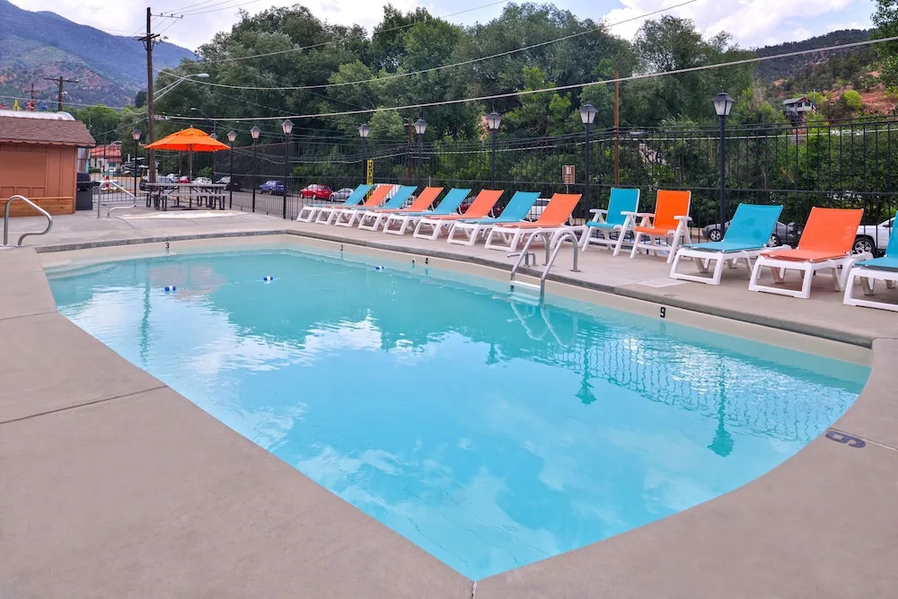 Americas Best Value Inn Villa Motel