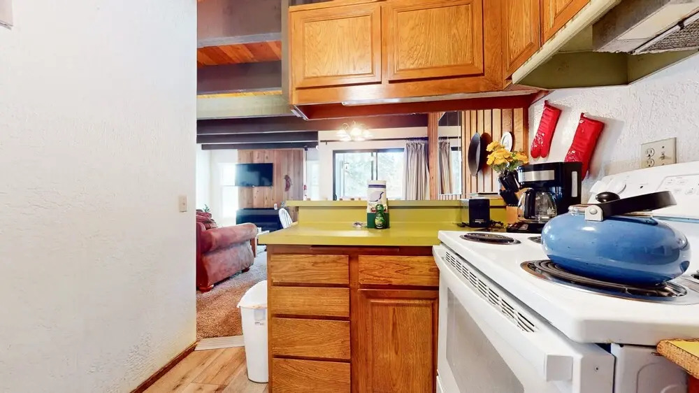 Val DIsere 6 Pet-Friendly Mountain Rustic Spacious Condo only Short Walk To The Village by RedAwning