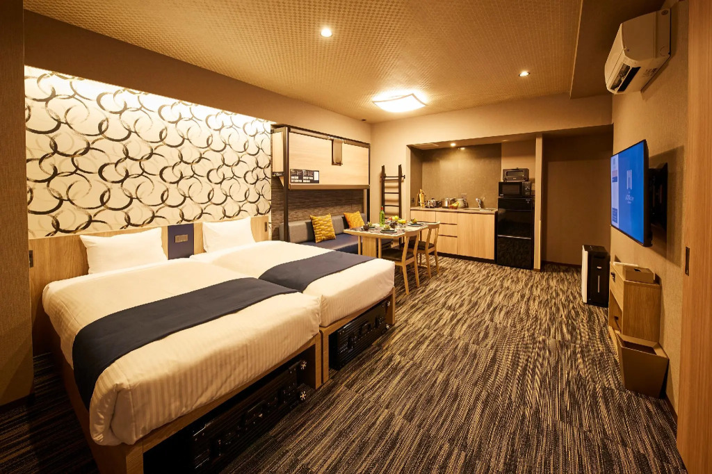 MONday Apart Premium AKIHABARA