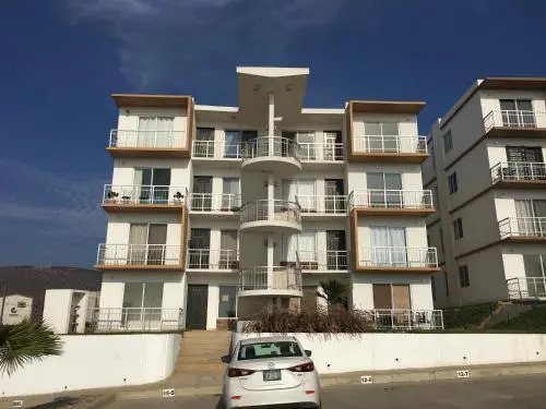 Fantastic & Cozy #3: Condo Close To the Beach