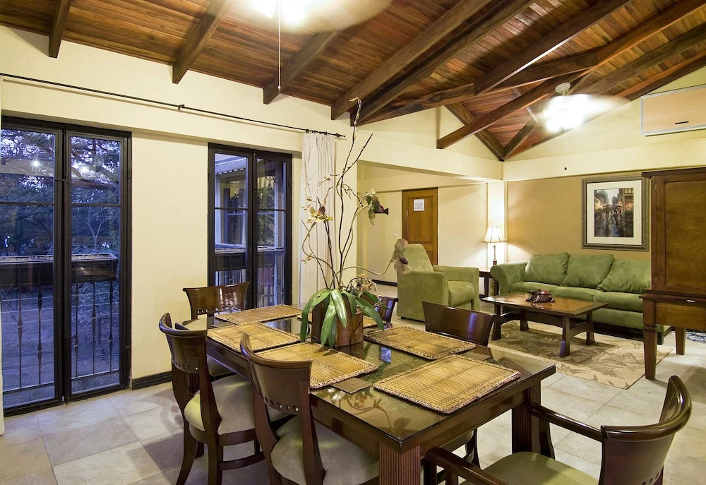 Tamarindo Mango condominiums