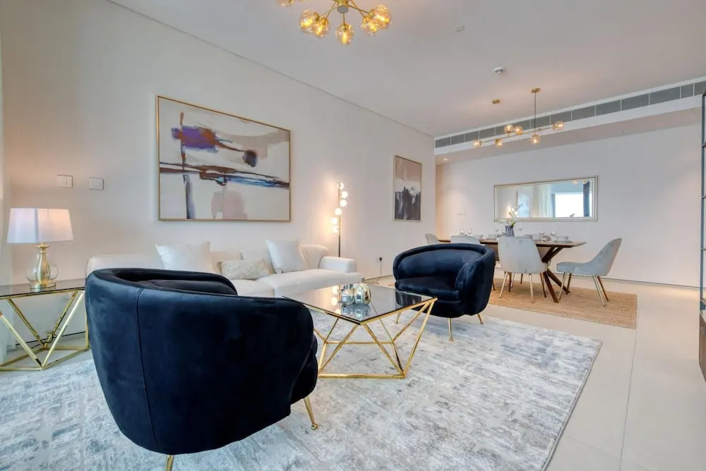 Werova - Sea View 3BR with Hotel Facilities Access
