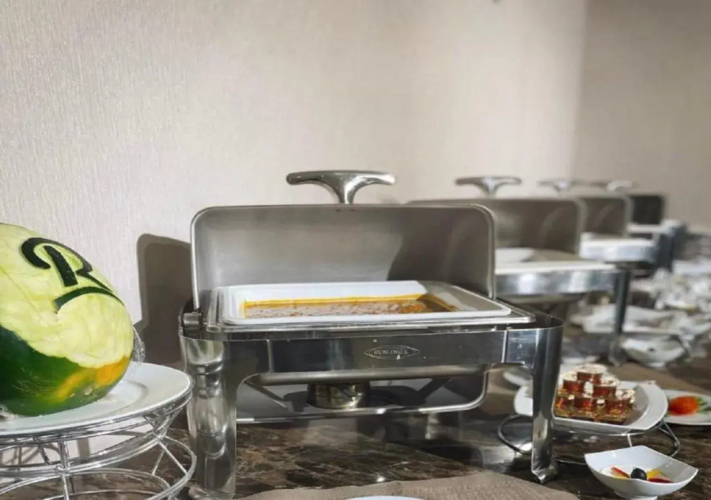 Remaz Suites Hotel