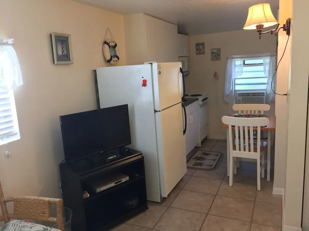 Englewood Lighthouse Resort