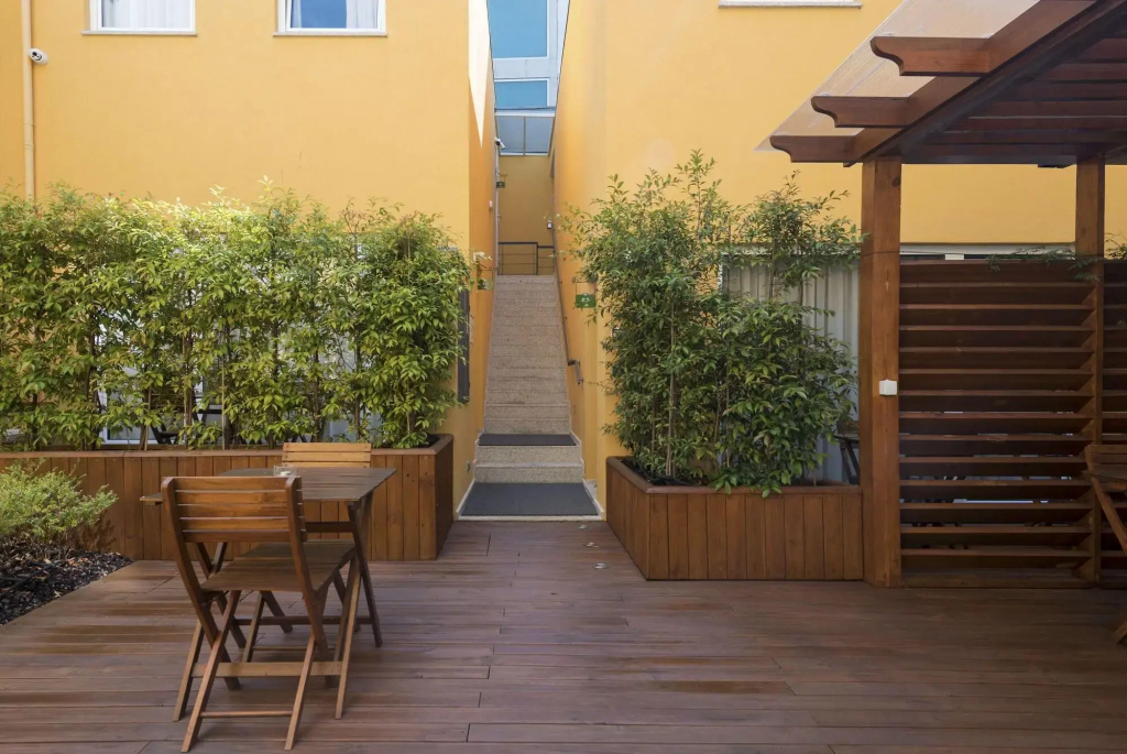 Bloom House by Sweet Porto