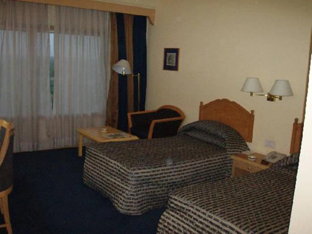 Centaur Hotel IGI Airport