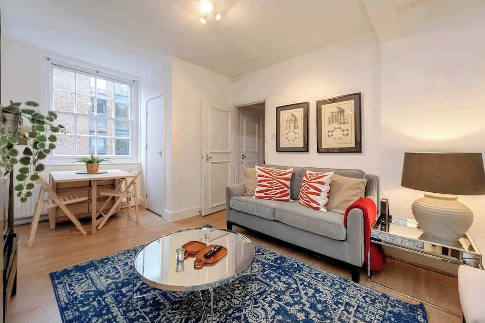 Stylish 2 bed - Tower Hamlets