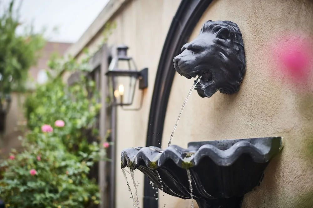 French Quarter Inn