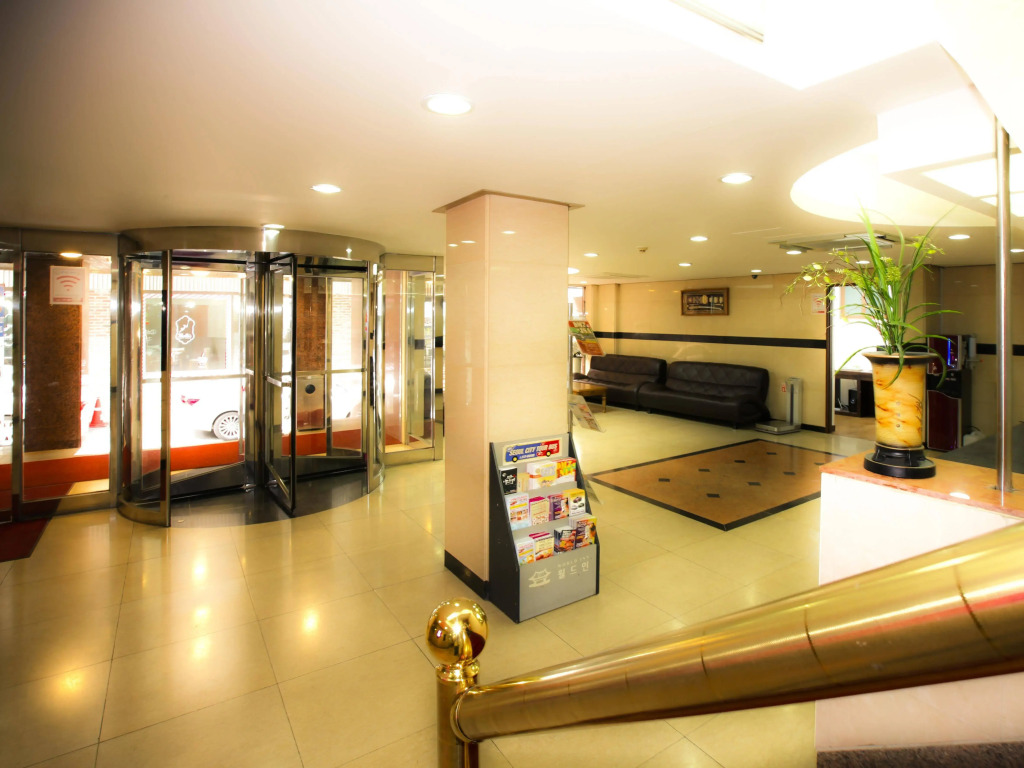 Namdaemun Palace Hotel