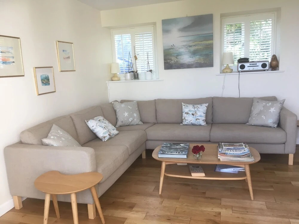 Awelon - Manorbier Bed and Breakfast