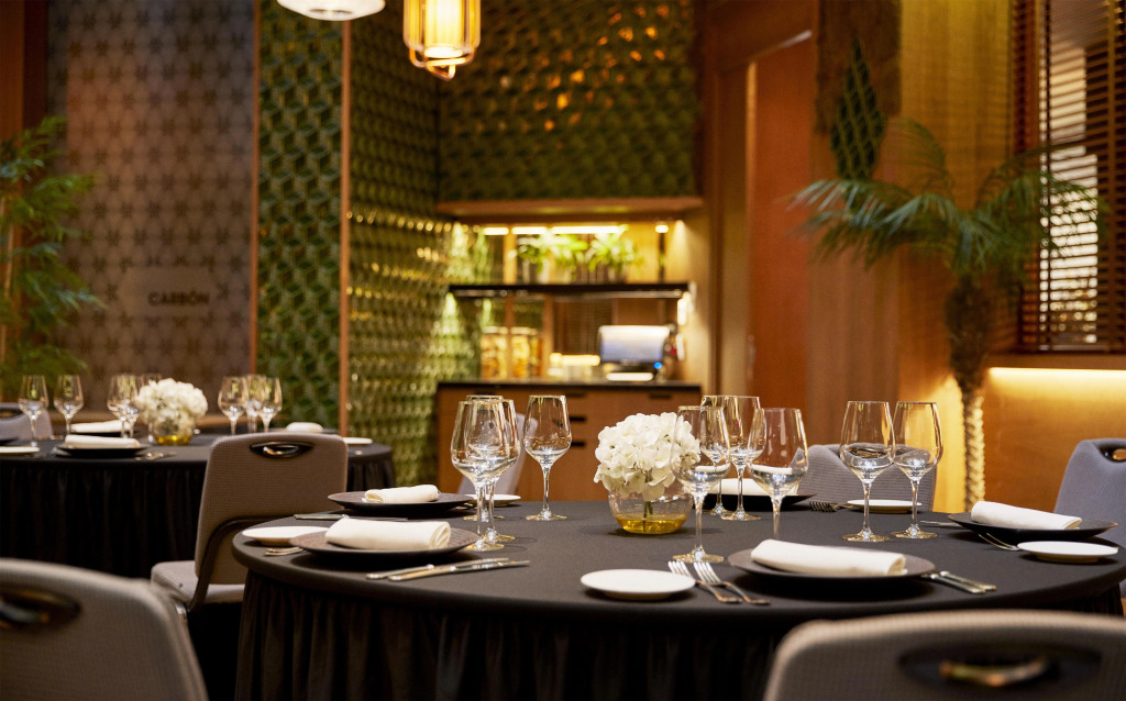 Отель Hyatt Centric Gran Via Madrid