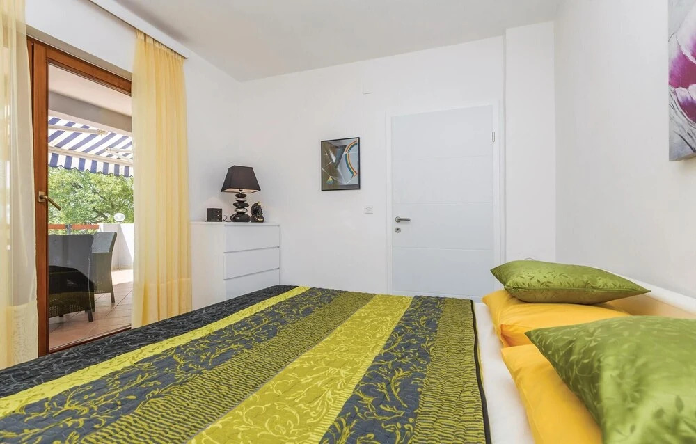 Awesome Home in Cesarica With Wifi and 3 Bedrooms