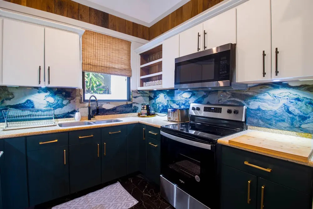 Villa Azure Ocean Suites