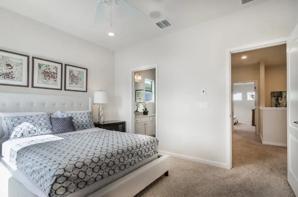 Luxury 5 bedroom suites just 10 minutes from Disne