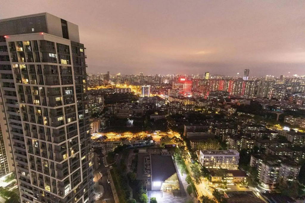 Xing Hui International Apartments