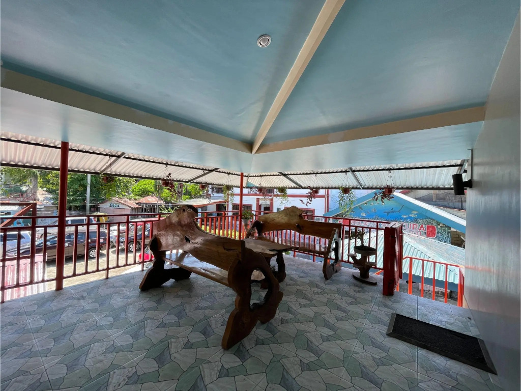 OYO 795 Tapales Guest House