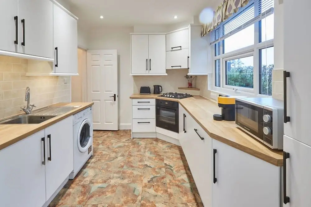 Host Stay Thamesview
