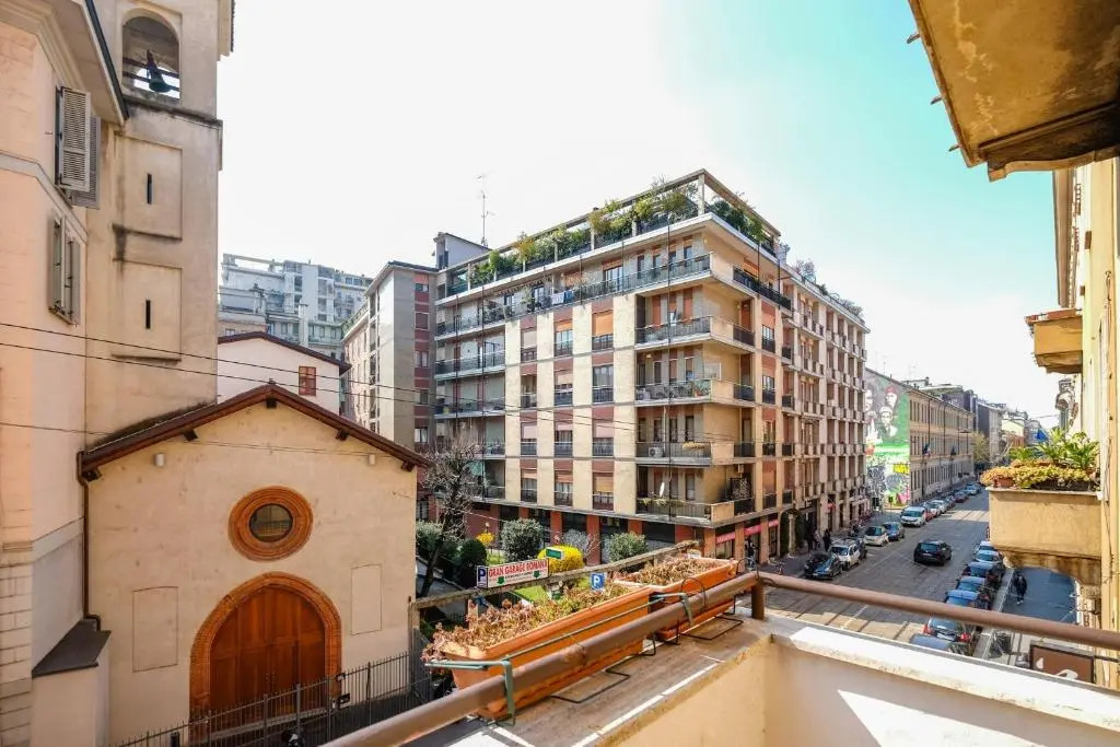 The Best Rent - Crocetta Apartment