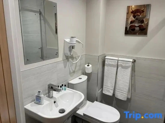 Super Nova Self-Service Hotel