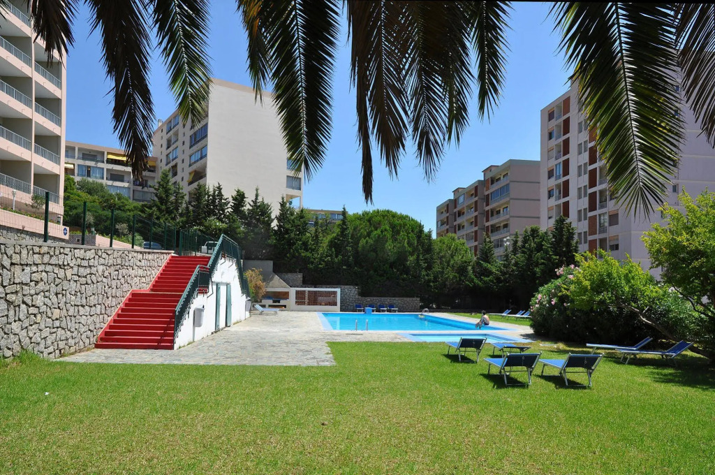 Sun Beach