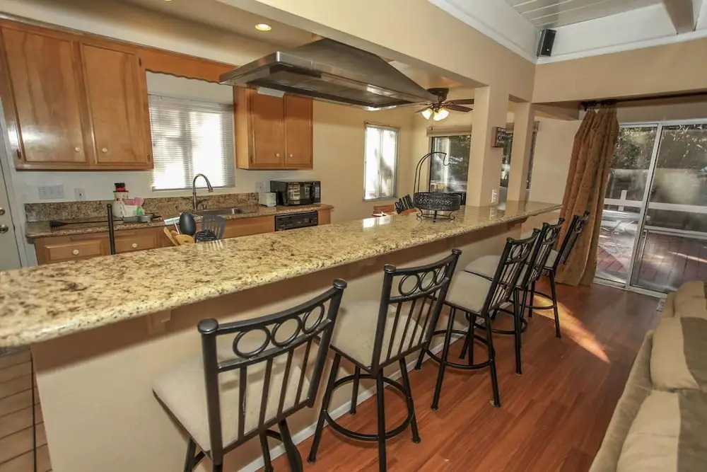 Cozy up to Summit-1651 by Big Bear Vacations
