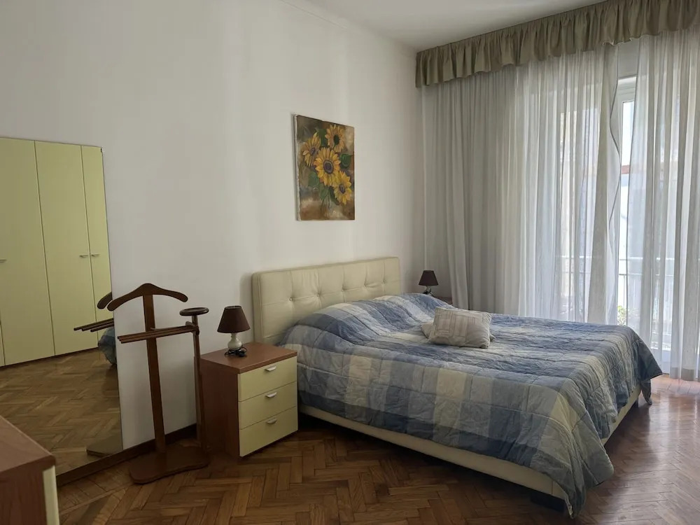 Central Square Apartment by Wonderful Italy